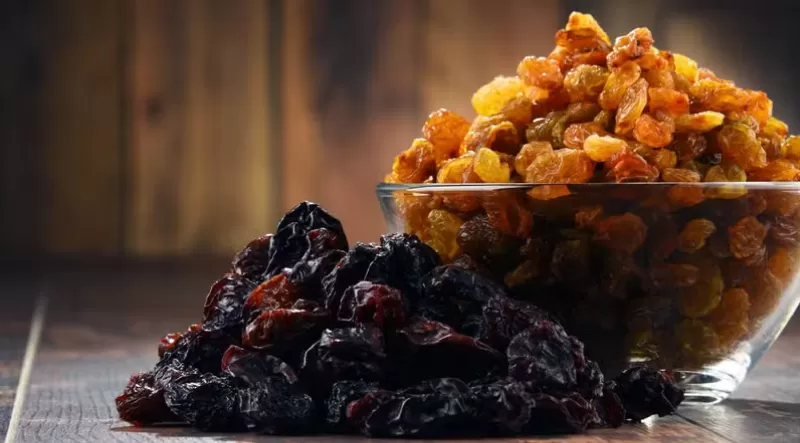 Uva-passa é saudável? Especialistas falam sobre o alimento que divide opiniões no fim de ano