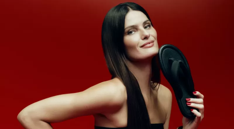 Havaianas apresenta coleção em colaboração com O Diabo Veste Prada 2