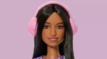 Mattel lança primeira Barbie com Transtorno do Espectro Autista