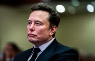 Elon Musk perde quase US$ 30 bilhões após queda de ações; entenda o que aconteceu